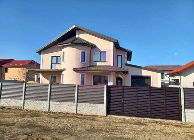 Sabareni, vila 5 camere, cu 217 mp utili, in apropierea padurii